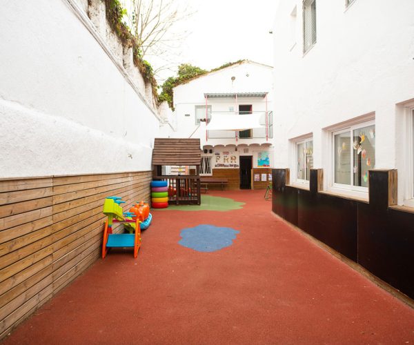 Pati de la caseta Escola Sant Jordi